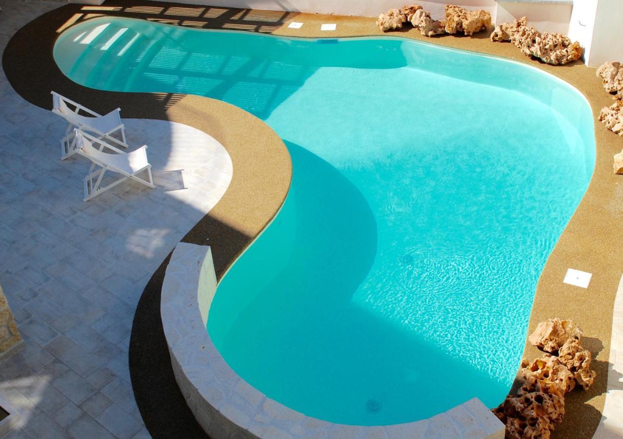 Neikos Mediterraneo Luxury Suites Chaniotis Exterior foto